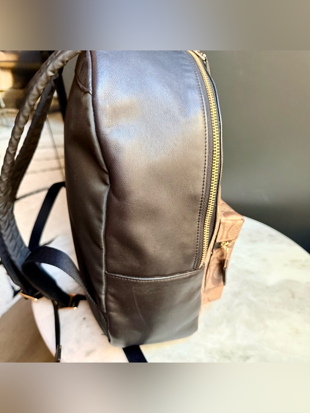 Coach Signature Medium Charlie
Backpack | Khaki/Brown | Customized
Gold Hangtag - Picture 5 of 16